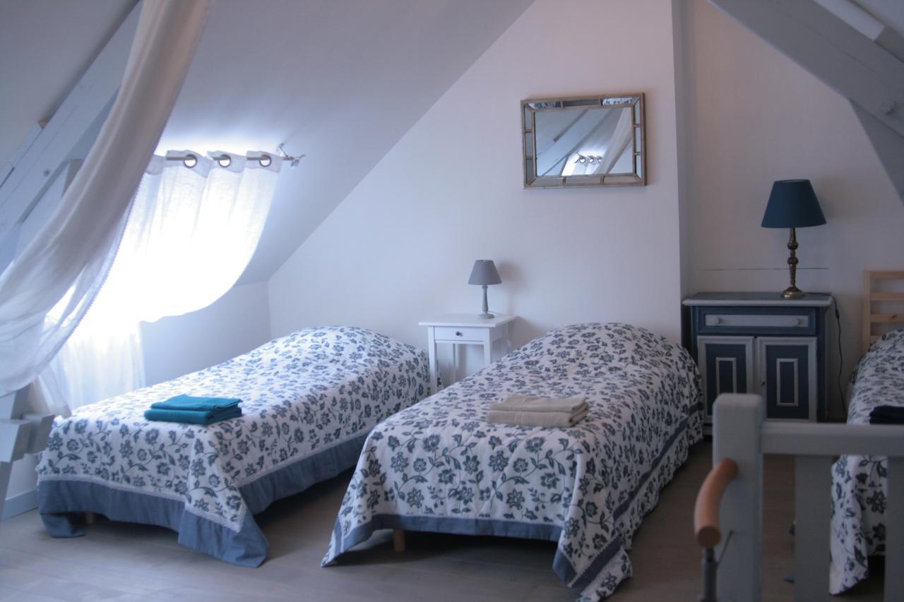 Domaine Des Douves Bed and Breakfast Ancy-le-Franc Exteriör bild